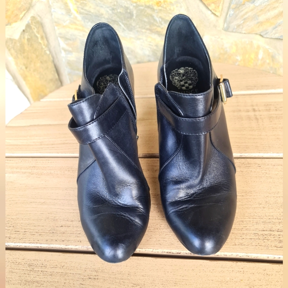 Vince Camuto Black Leather Ankle Boot Side Zip & Accessory Bootie 8.5 M